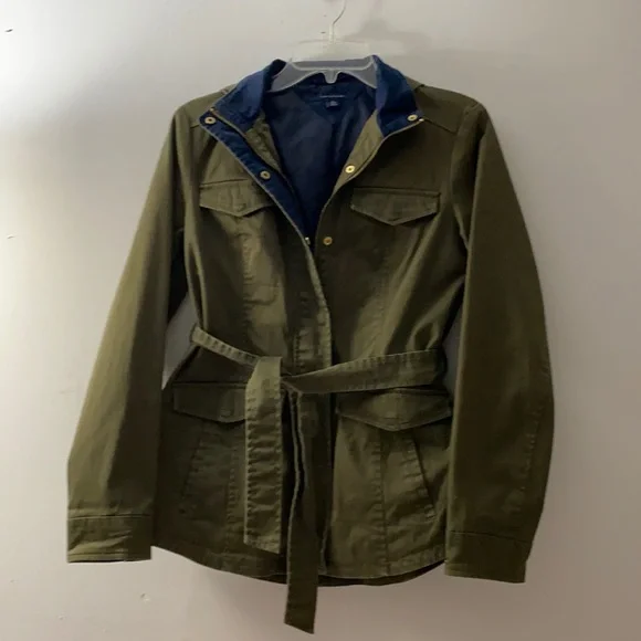 24. Tommy Hilfiger | Olive Green Utility Jacket with Hood - Picture 3 of 17